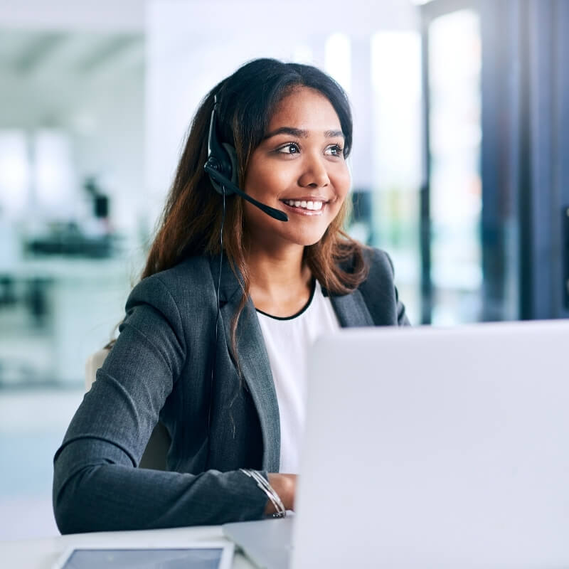 customer support agent using chatbot automation